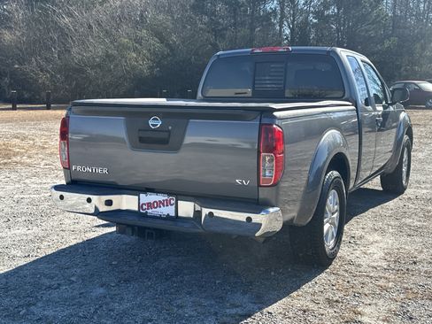Used 2021 Nissan Frontier SV image 5