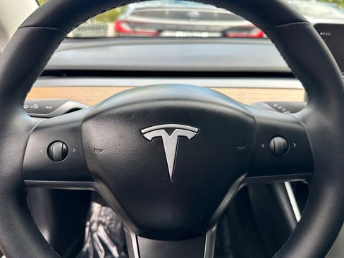 Used 2020 Tesla Model 3 Performance image 33