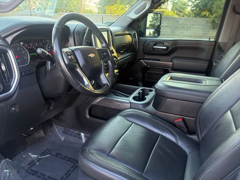 Used 2020 Chevrolet Silverado 3500 LTZ w/ LTZ Premium Package AWD/4WD image 10