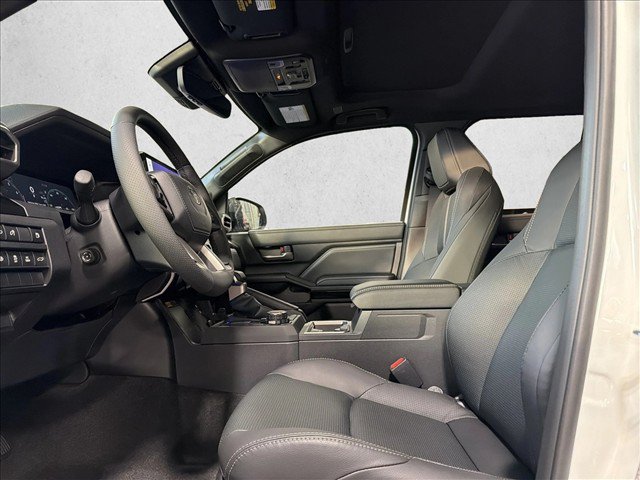 New 2026 Toyota 4Runner Limited AWD/4WD image 15