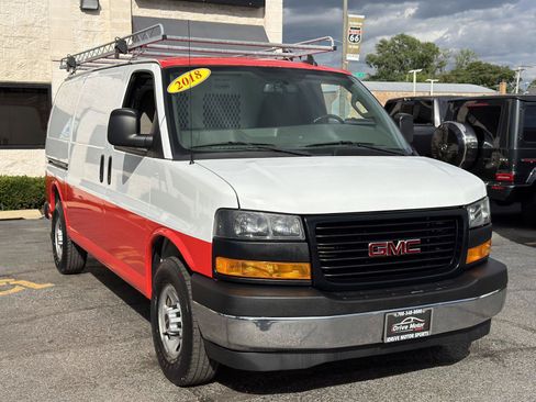 Used 2018 GMC Savana 3500 w/ Driver Convenience Package RWD image 18