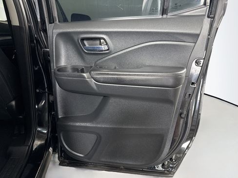 Used 2023 Honda Ridgeline Sport image 28