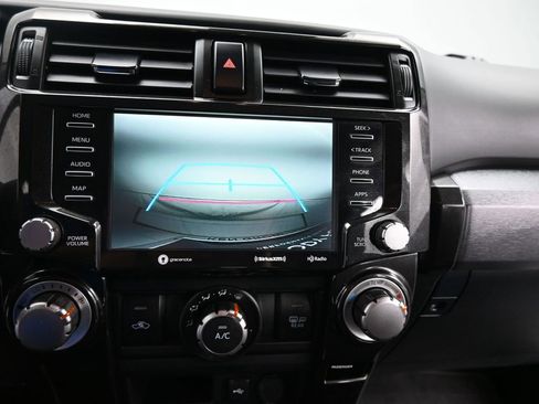 Used 2021 Toyota 4Runner TRD Off-Road image 15