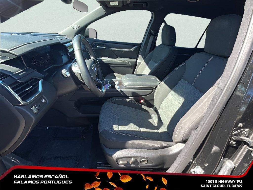 Used 2025 GMC Acadia Elevation FWD image 14