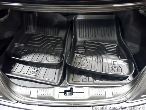 Used 2022 Ford Mustang Mach 1 w/ Mach 1 Handling Package RWD image 22
