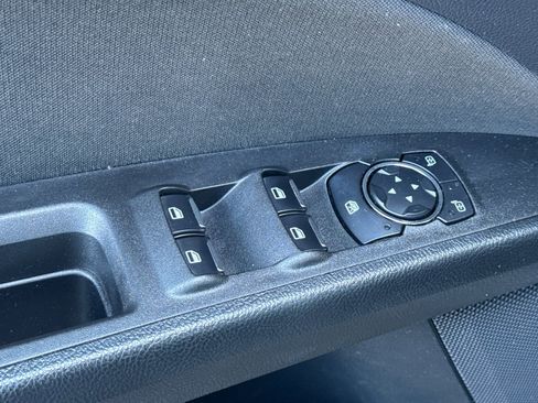 Used 2020 Ford Fusion SE FWD image 13