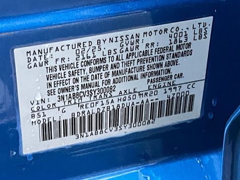 Used 2025 Nissan Sentra SV image 27