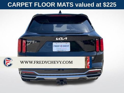 Used 2023 Kia Sorento SX AWD/4WD image 4