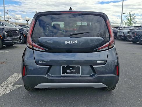Used 2023 Kia Soul EX FWD image 7