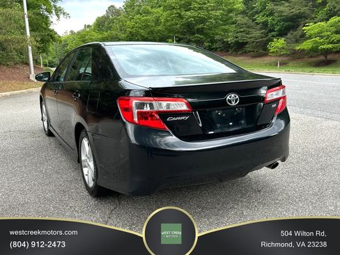 Used 2014 Toyota Camry SE FWD image 4