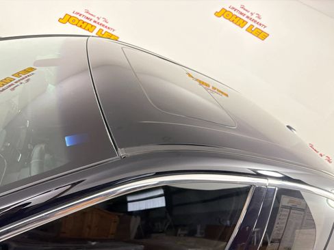 Used 2016 Ford Taurus Limited image 12