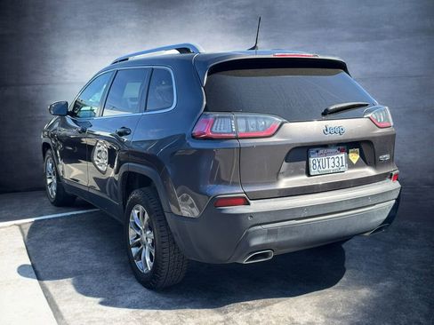 Used 2021 Jeep Cherokee Latitude Lux w/ Comfort/Convenience Group image 5