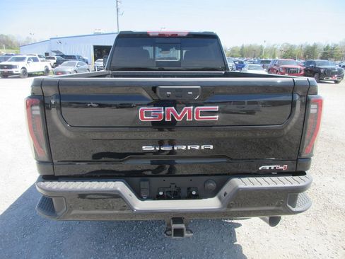 New 2026 GMC Sierra 2500 AT4 image 5