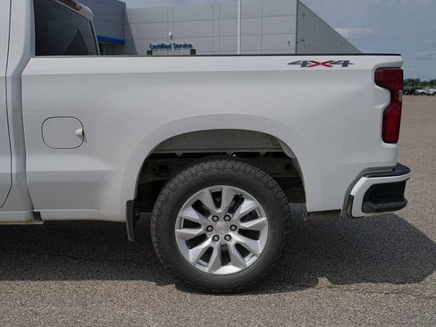 Used 2020 Chevrolet Silverado 1500 Custom w/ Trailering Package AWD/4WD image 12