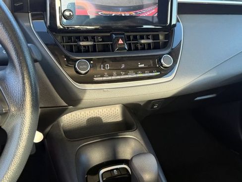 Used 2024 Toyota Corolla LE FWD image 20