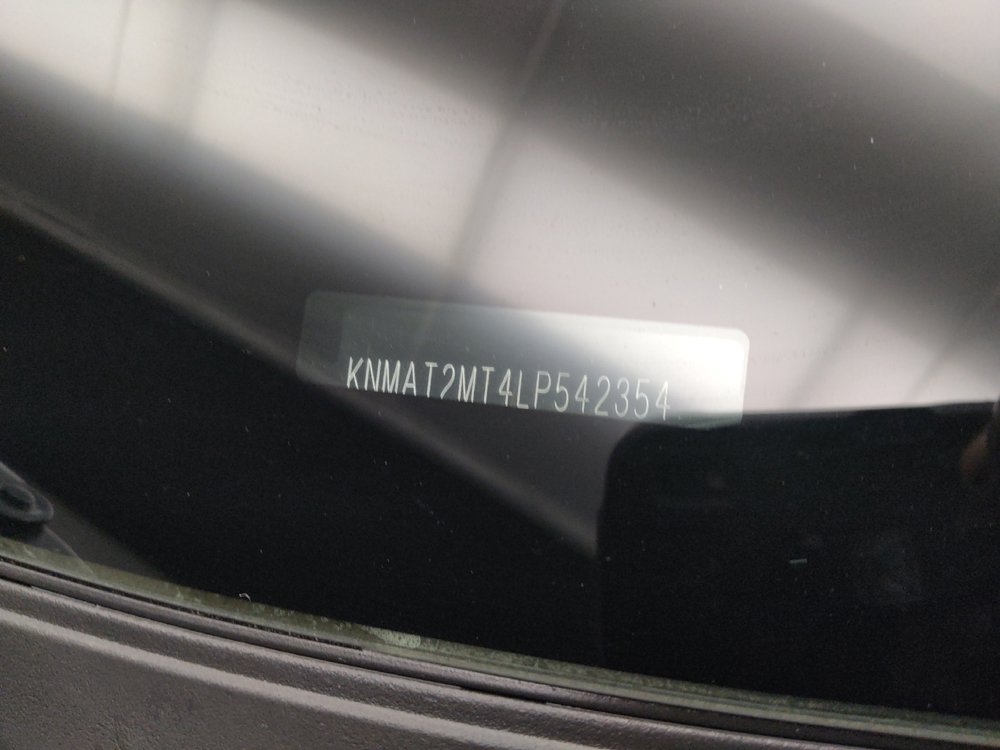 Used 2020 Nissan Rogue S FWD image 33