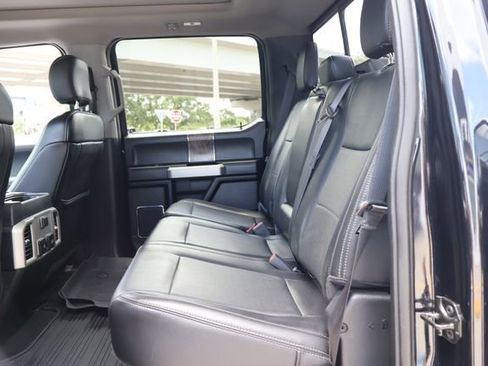 Used 2019 Ford F250 Lariat w/ Lariat Ultimate Package AWD/4WD image 15