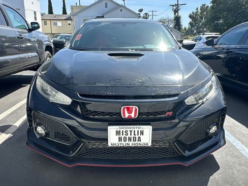 Used 2018 Honda Civic Type R image 3