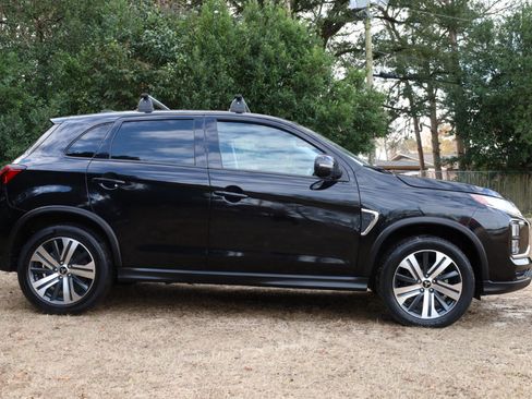 Used 2022 Mitsubishi Outlander Sport ES image 6