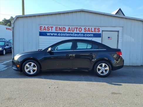 Used 2012 Chevrolet Cruze LT image 2