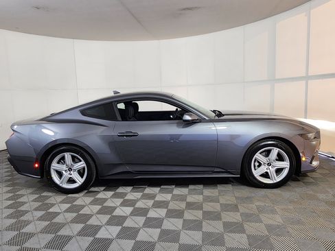 New 2026 Ford Mustang image 8