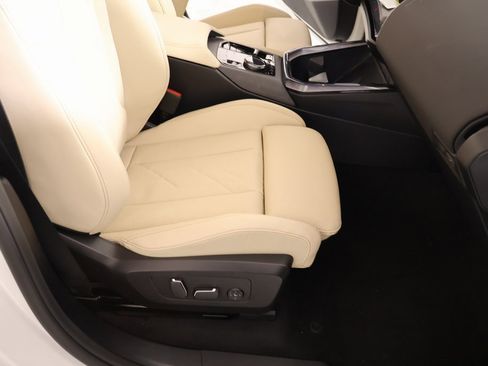 New 2026 BMW X3 xDrive30 w/ Premium Package image 12