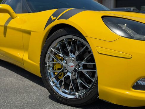 Used 2008 Chevrolet Corvette Coupe RWD image 9