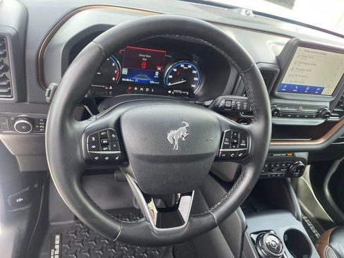 Used 2024 Ford Bronco Sport Outer Banks w/ Tech Package AWD/4WD image 24