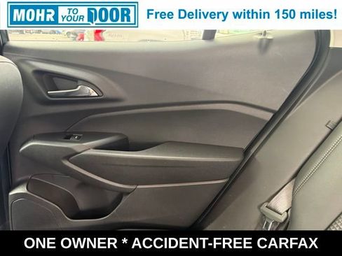 Used 2025 Chevrolet Trax LT FWD image 42