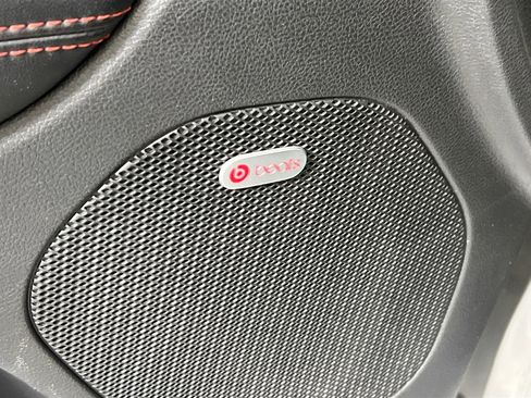 Used 2018 Dodge Durango GT w/ Premium Group image 19