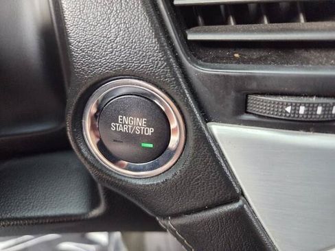 Used 2017 GMC Yukon SLT RWD image 7
