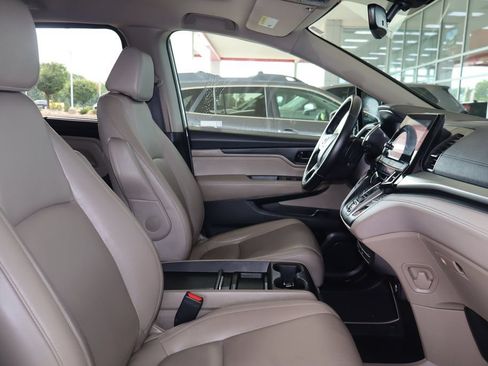 Used 2018 Honda Odyssey EX-L image 43