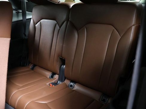 Used 2019 Audi Q7 3.0T Premium w/ Convenience Package image 13