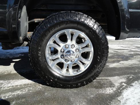 Used 2017 RAM 2500 Laramie w/ Snow Chief Group image 9