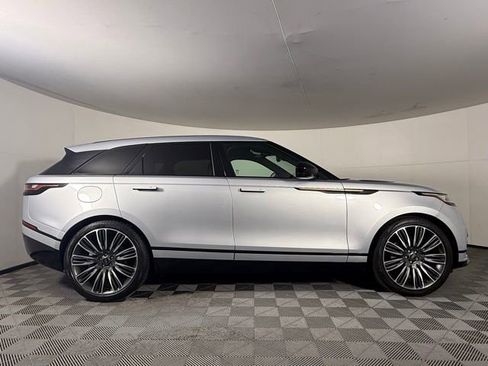 Used 2022 Land Rover Range Rover Velar R-Dynamic S AWD/4WD image 9