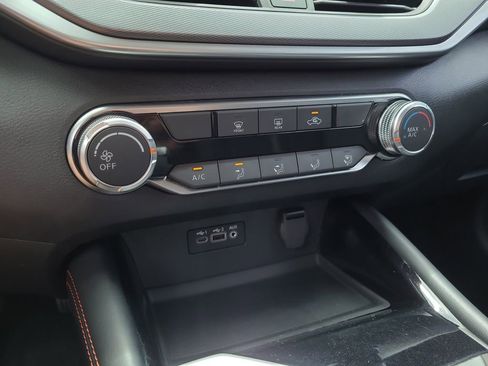 Certified 2023 Nissan Altima 2.5 SR AWD/4WD image 24