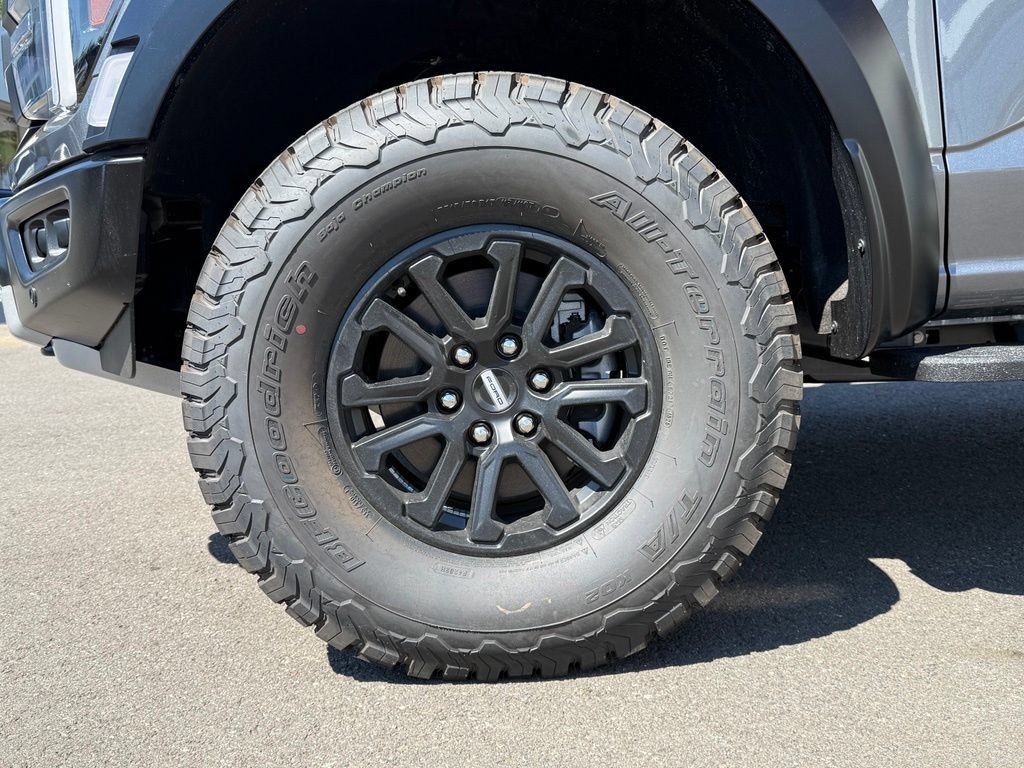New 2026 Ford F150 Raptor AWD/4WD image 38