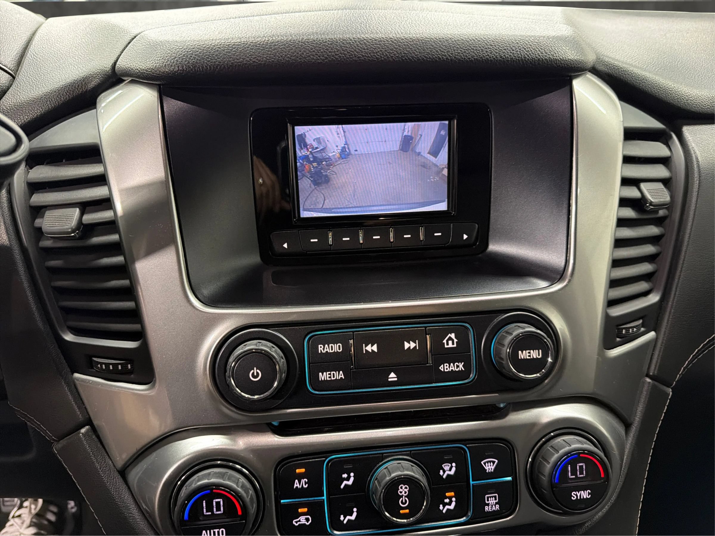 Used 2017 Chevrolet Tahoe LS AWD/4WD image 18