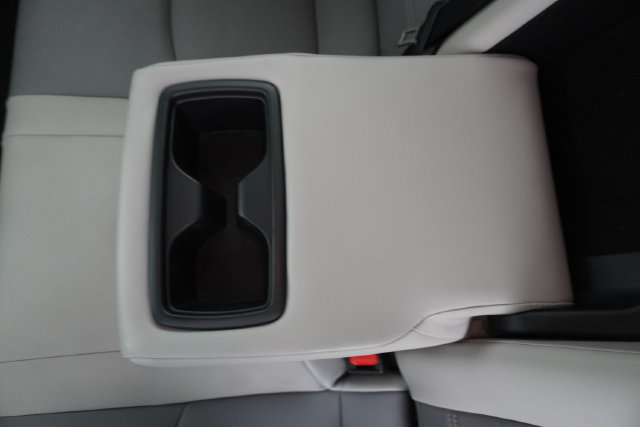 Used 2021 Toyota RAV4 XLE Premium FWD image 34
