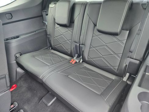 Certified 2026 Volkswagen Atlas SE w/ Panoramic Sunroof Package FWD image 13