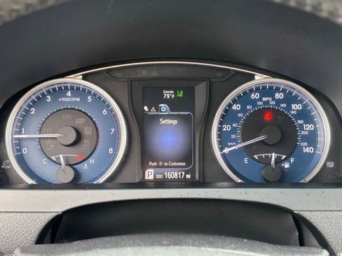 Used 2017 Toyota Camry XLE w/ Advanced Technology Package FWD image 21