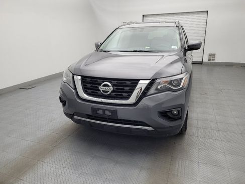 Used 2018 Nissan Pathfinder SV AWD/4WD image 15