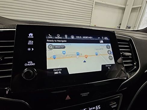 Used 2021 Honda Pilot Black Edition image 15