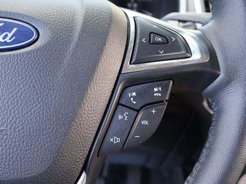 Used 2020 Ford Edge SEL w/ Convenience Package image 24