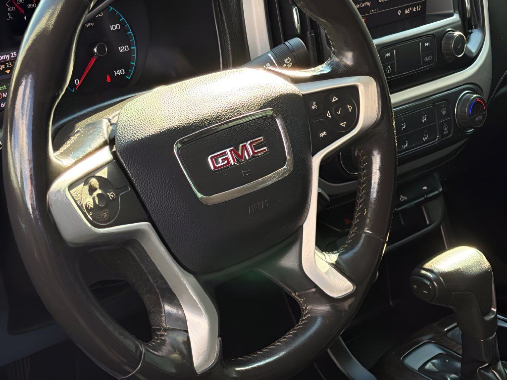Used 2020 GMC Canyon SLE w/ Elevation Edition RWD image 14