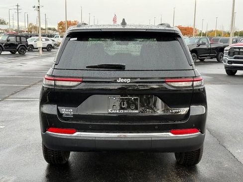 New 2025 Jeep Grand Cherokee Limited image 4