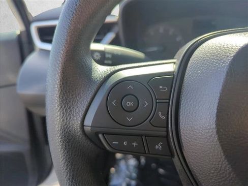 Certified 2025 Toyota Corolla LE image 12