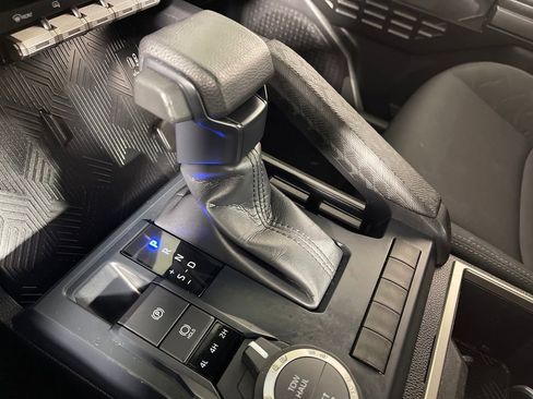 Certified 2024 Toyota Tacoma SR5 image 22