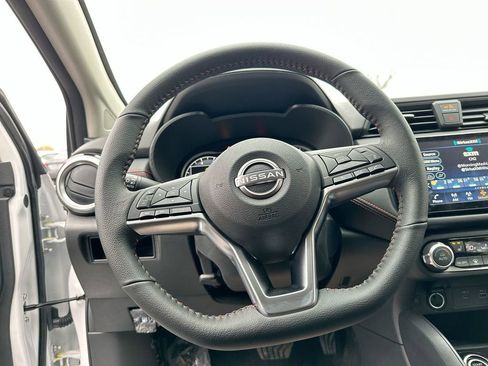 New 2025 Nissan Versa SR w/ Trunk Package image 25