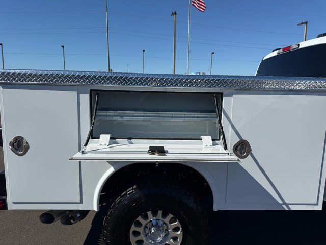 New 2026 Ford F350 XLT w/ FX4 Off-Road Package AWD/4WD image 8